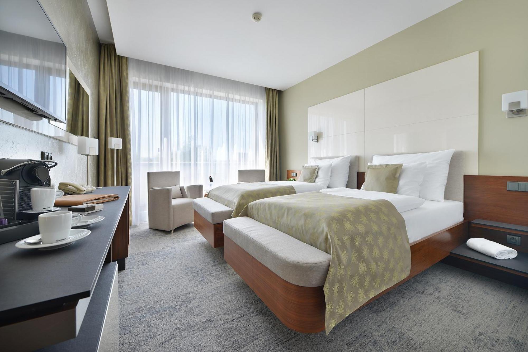 Wellness Hotel Diamant Глубока-над-Влтавою Екстер'єр фото