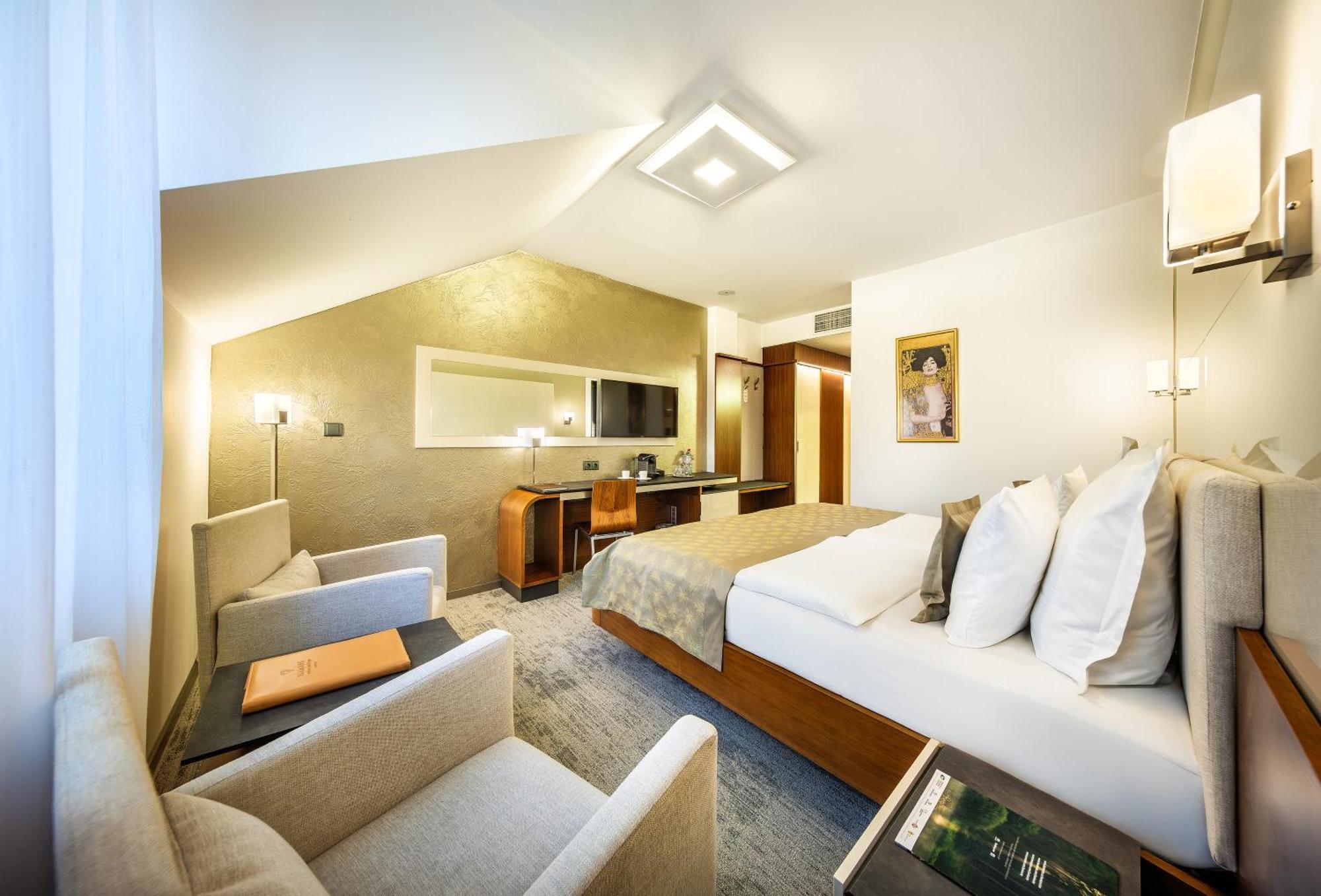Wellness Hotel Diamant Глубока-над-Влтавою Екстер'єр фото