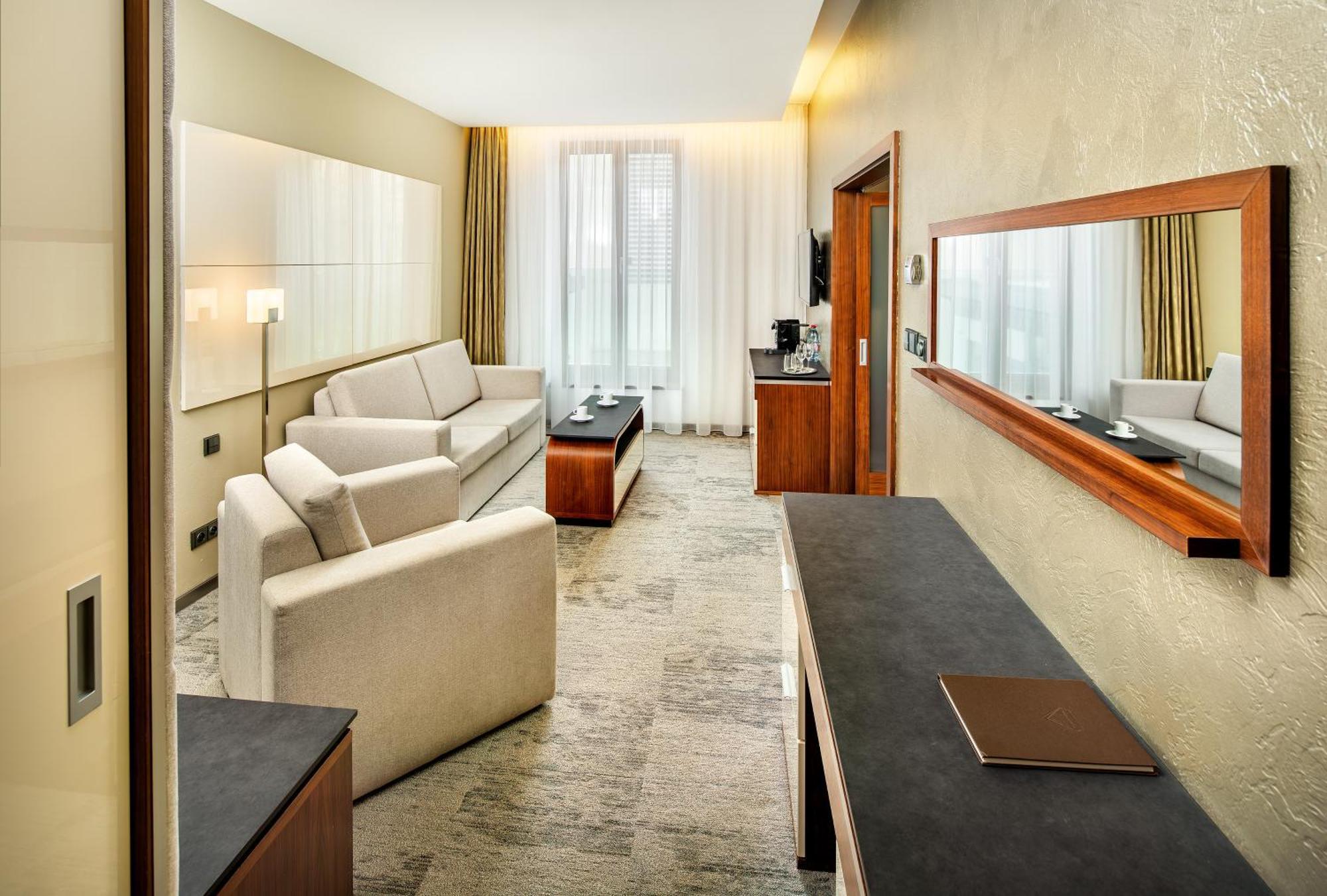 Wellness Hotel Diamant Глубока-над-Влтавою Екстер'єр фото
